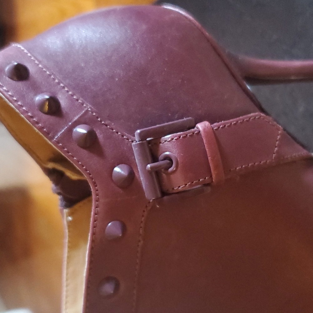 Enzo Angolini Booties - Picture 5 of 8